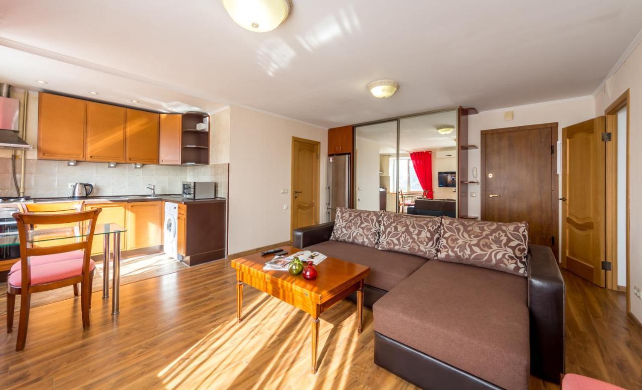 Apartments Near Parus Business Centre Киев Экстерьер фото