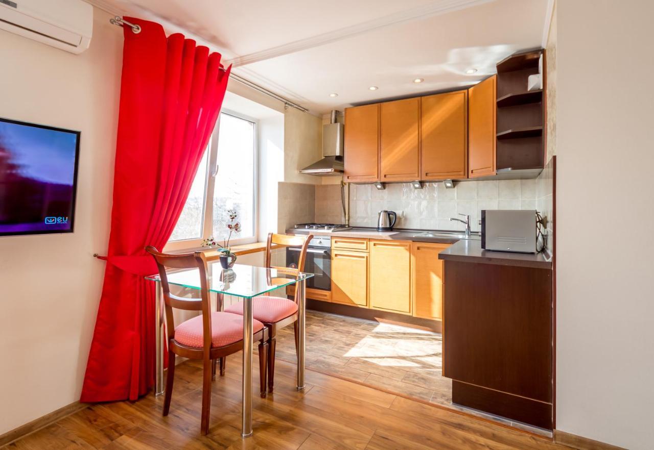 Apartments Near Parus Business Centre Киев Экстерьер фото