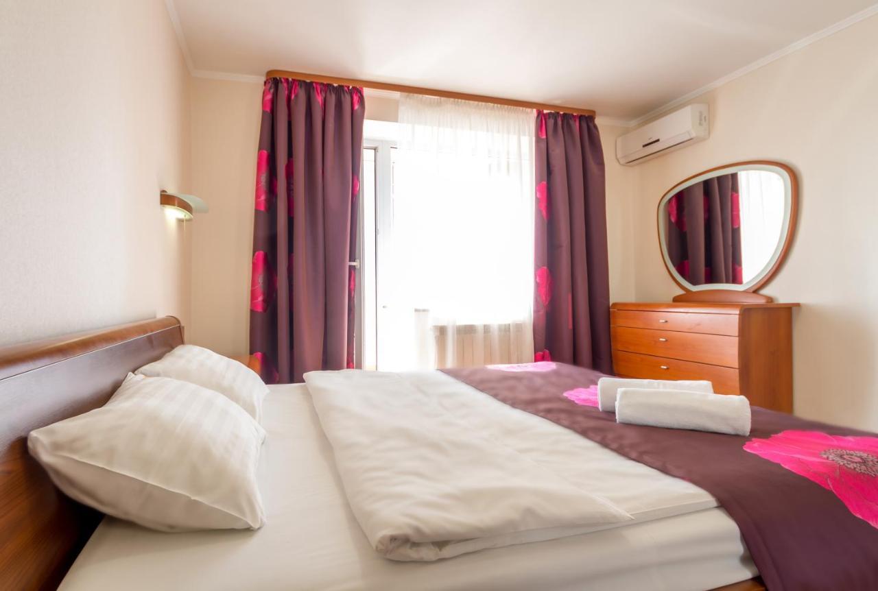 Apartments Near Parus Business Centre Киев Экстерьер фото